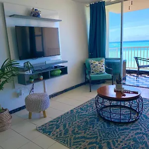 Apartahotel Marbella Del Caribe Isla Verde Beachfront, San Juan